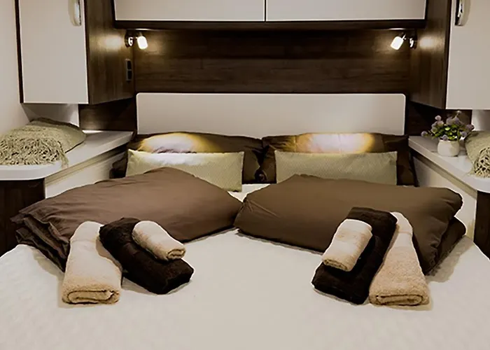 Camper Im Nationalpark Mit Aussicht & Geschichte 施莱登